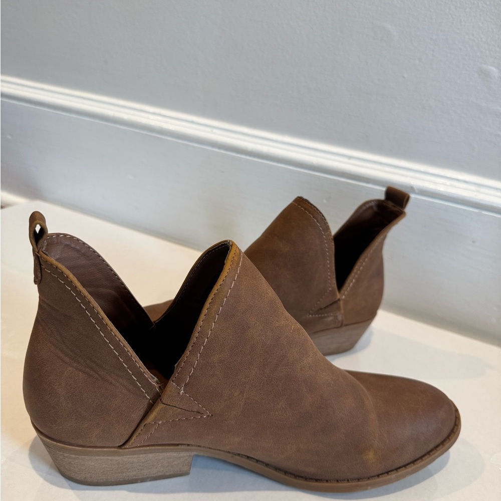 Target Universal Thread Brown Ankle Booties - Classic Slip-On Chelsea Style